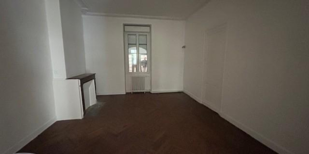 appartement à BORDEAUX (33000)