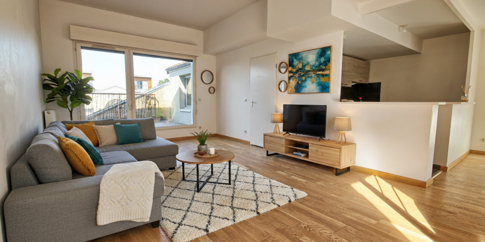 appartement à BORDEAUX (33300)