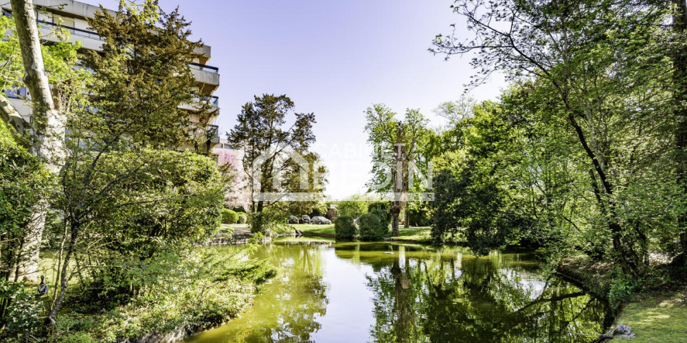 appartement à BORDEAUX (33200)