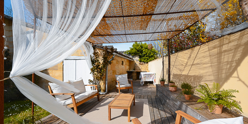 maison à LES ARTIGUES DE LUSSAC (33570)