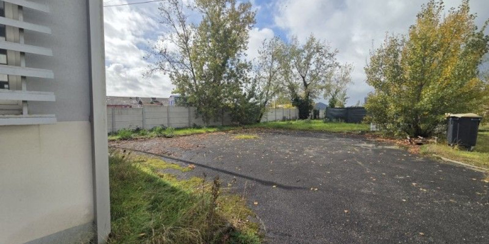 local commercial à LIBOURNE (33500)