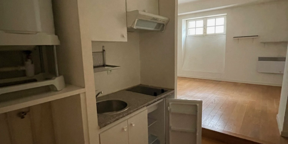 appartement à BORDEAUX (33000)
