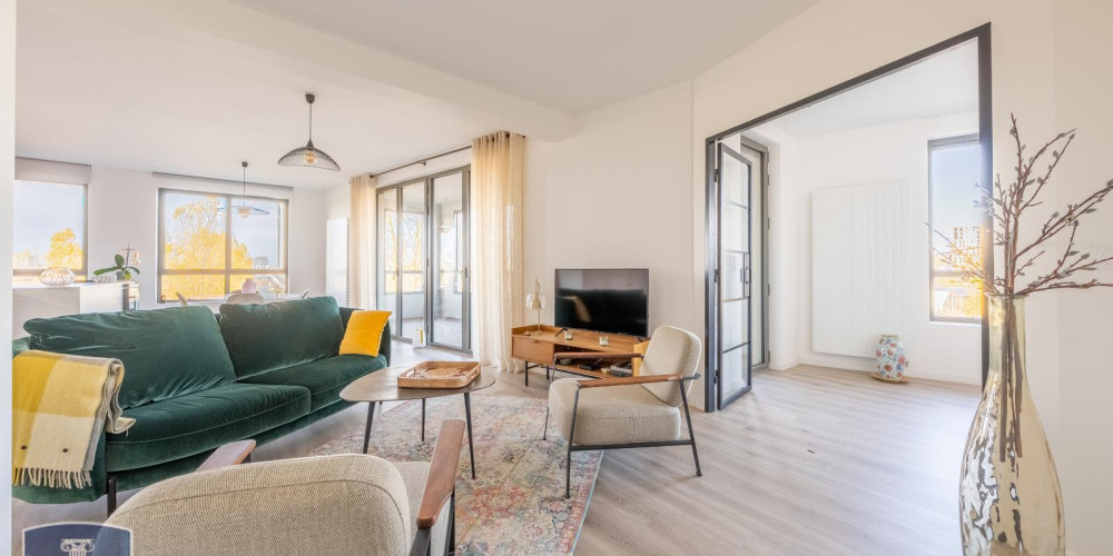 appartement à BORDEAUX (33100)