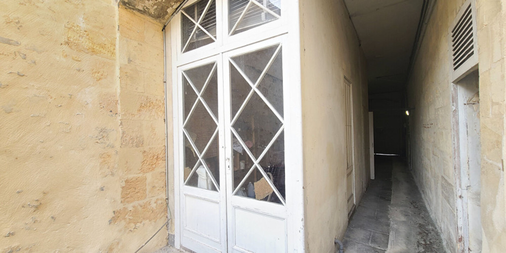 parking à BORDEAUX (33000)