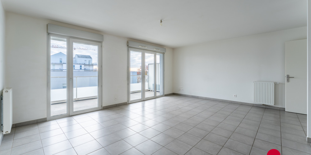 appartement à BORDEAUX (33300)