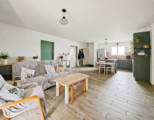 maison  SAUCATS