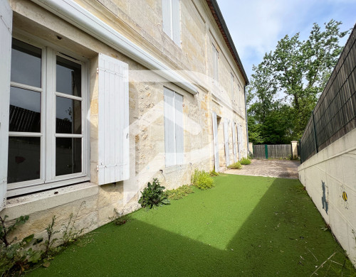 maison  FRONSAC