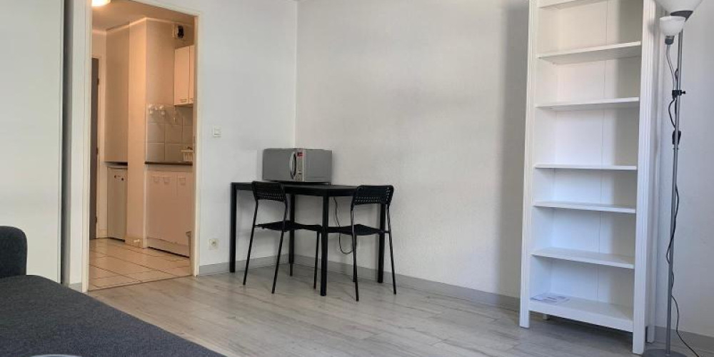 appartement à BORDEAUX (33800)