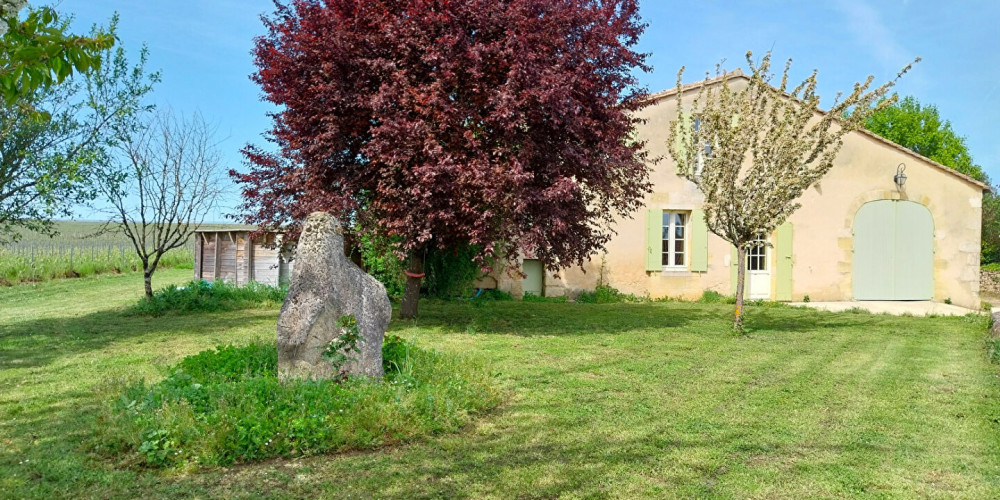 maison à ST AUBIN DE BRANNE (33420)