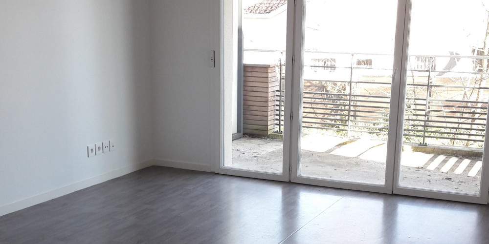 appartement à PESSAC (33600)