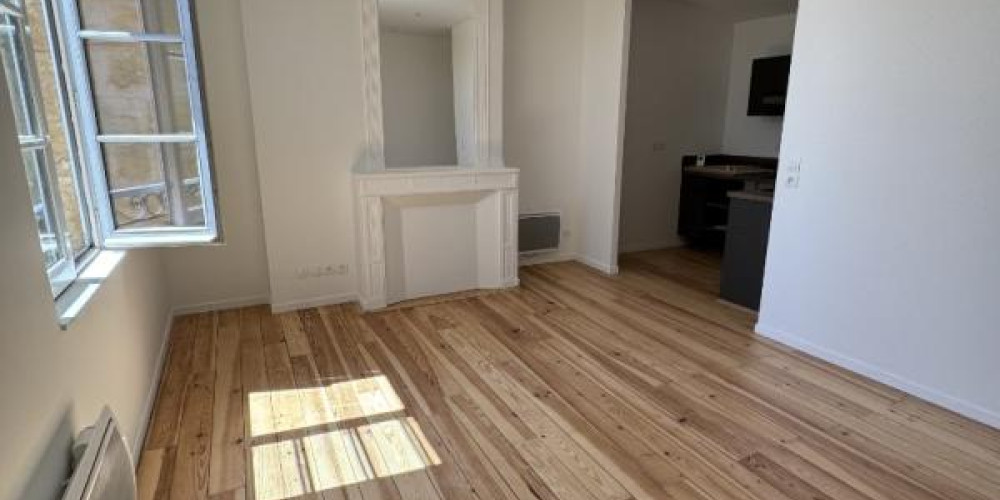 appartement à BORDEAUX (33000)