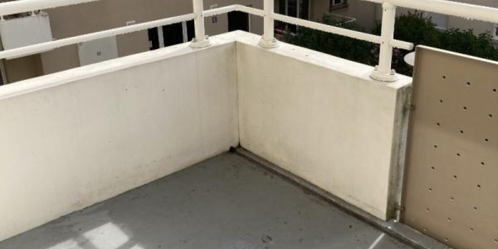 appartement à BRUGES (33520)