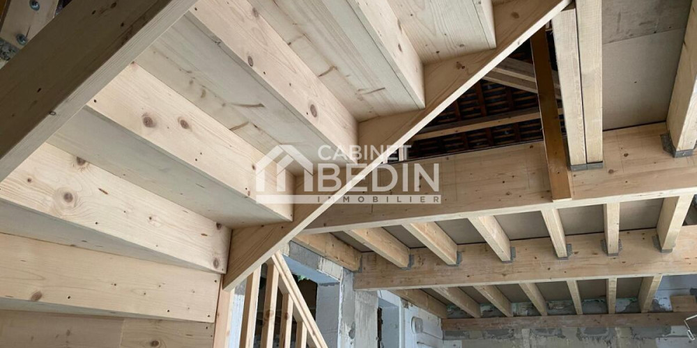 immeuble à BORDEAUX (33000)