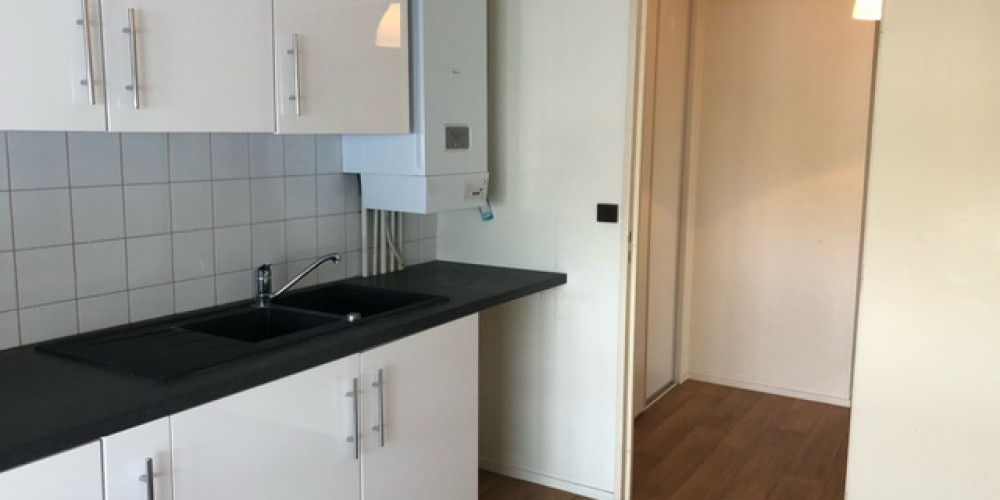 appartement à LE BOUSCAT (33110)