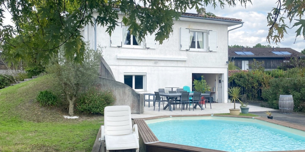 maison à CESTAS (33610)