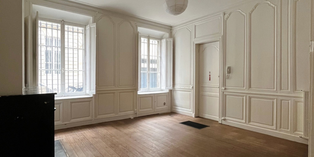 appartement à BORDEAUX (33000)