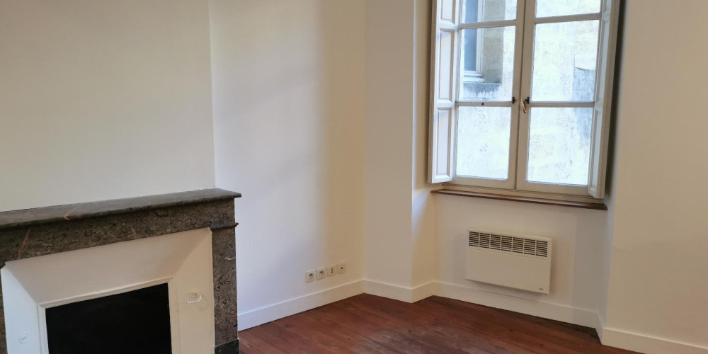 appartement à BORDEAUX (33000)