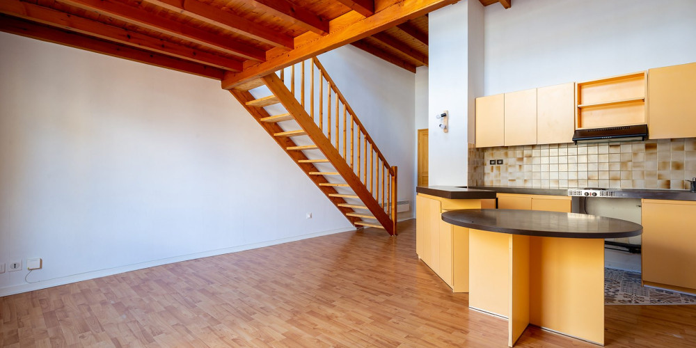 appartement à BORDEAUX (33000)