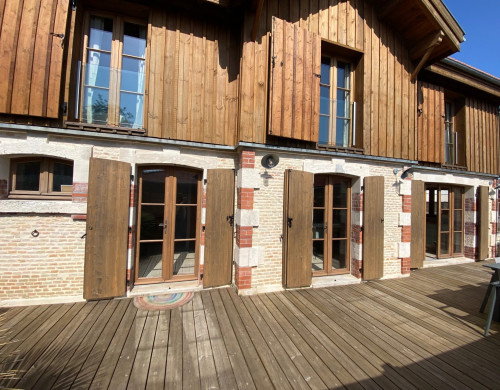 maison  ARES