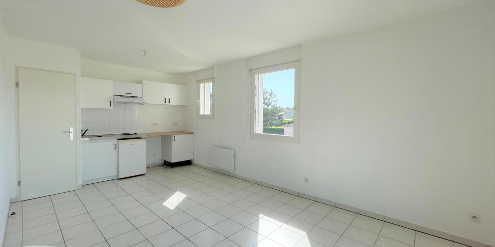 appartement à PINEUILH (33220)