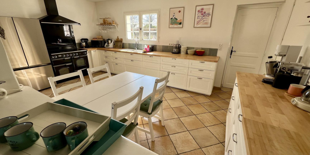 maison à LA BREDE (33650)
