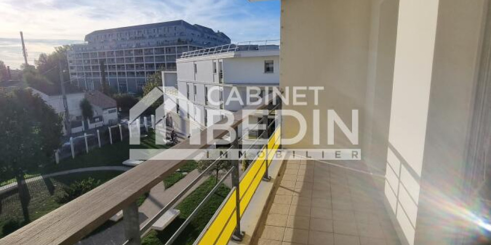 appartement à BORDEAUX (33100)