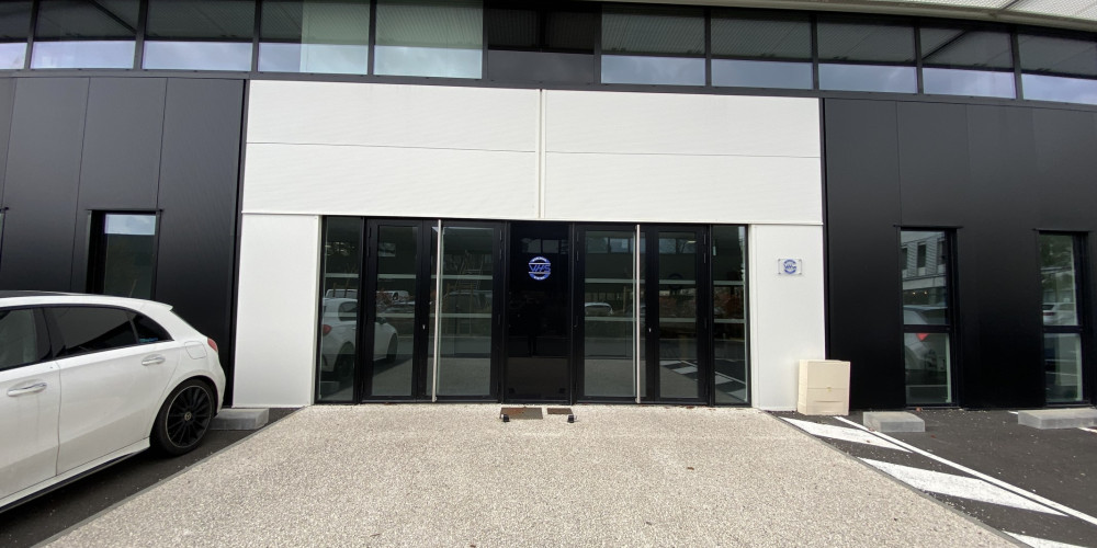 local industriel à MERIGNAC (33700)