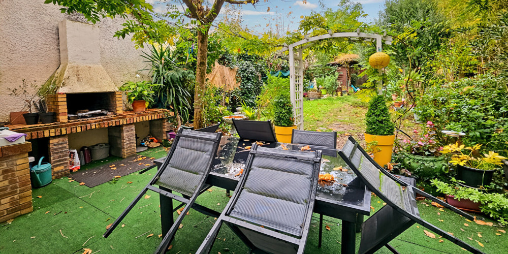 maison à VILLENAVE D ORNON (33140)