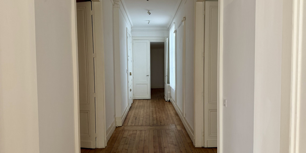 appartement à BORDEAUX (33000)