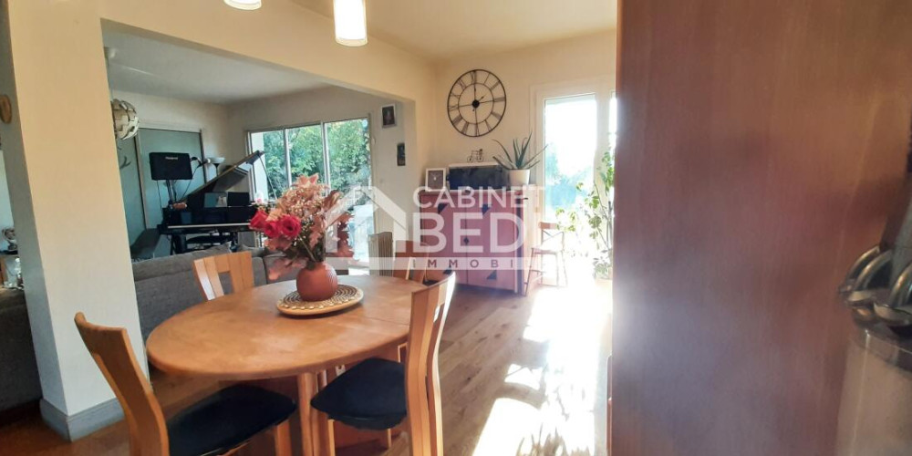 maison à LE TAILLAN MEDOC (33320)