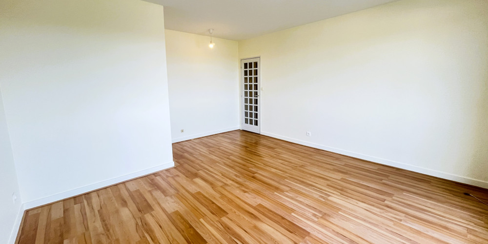 appartement à LE BOUSCAT (33110)
