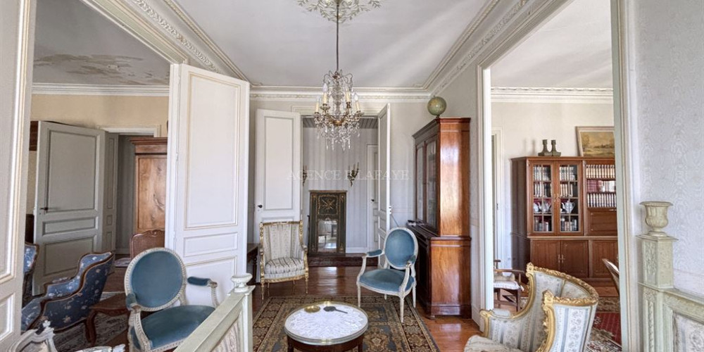 appartement à BORDEAUX (33000)