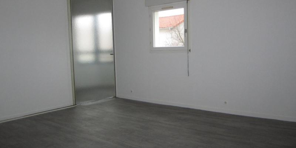 appartement à BORDEAUX (33000)