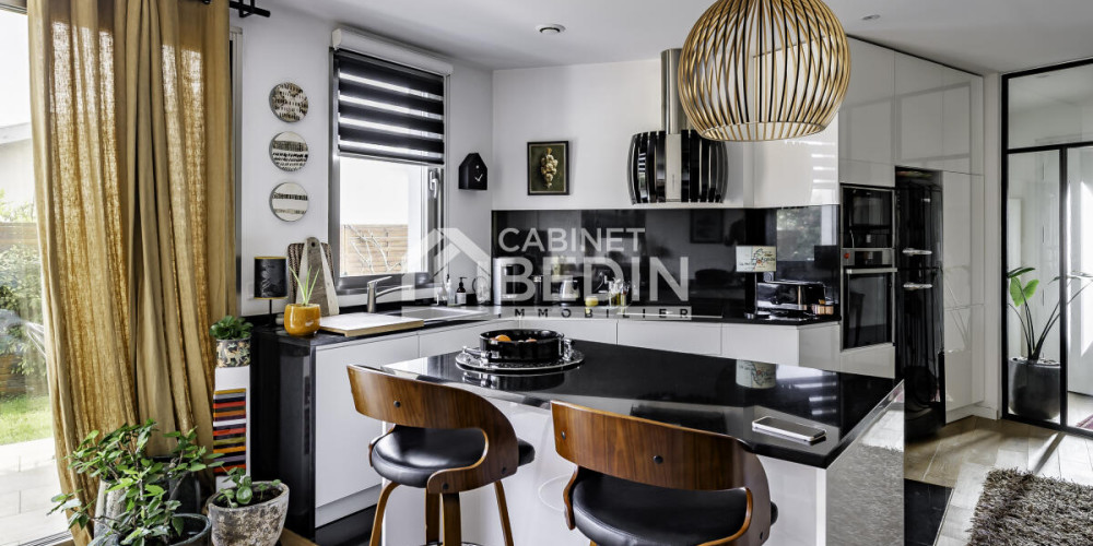 maison à LE BOUSCAT (33110)