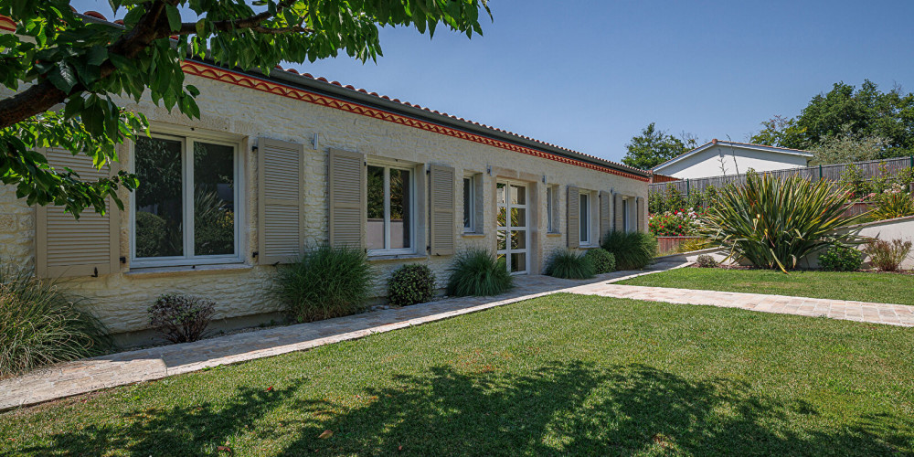 maison à ST SULPICE ET CAMEYRAC (33450)