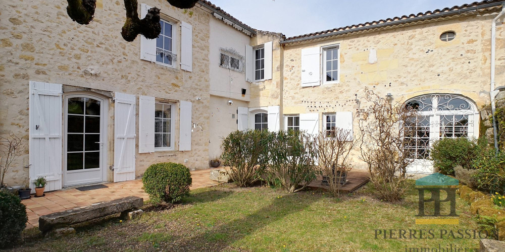 maison à STE CROIX DU MONT (33410)