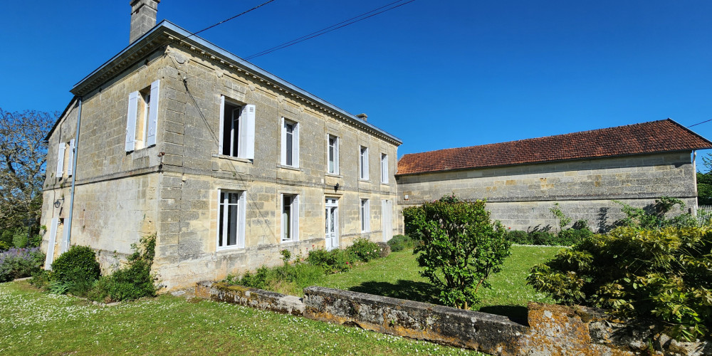 maison à GAURIAC (33710)
