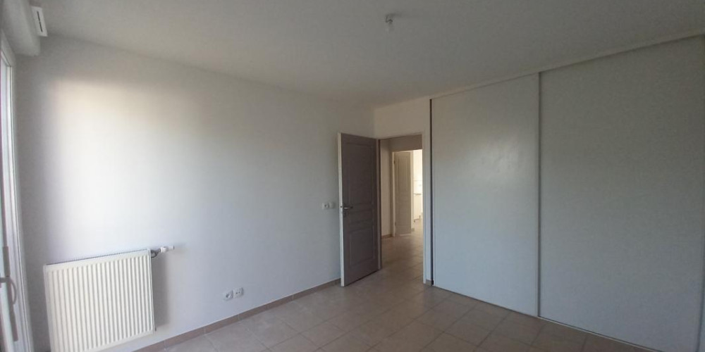 appartement à BORDEAUX (33300)