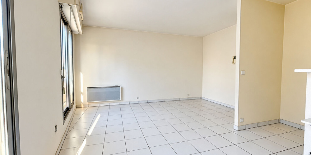 appartement à BORDEAUX (33000)