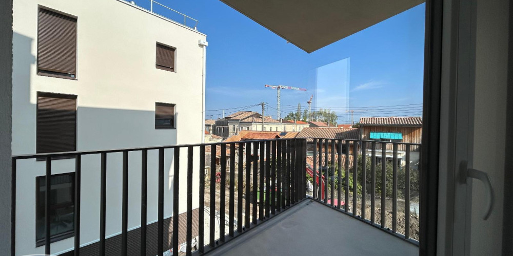 appartement à BORDEAUX (33100)