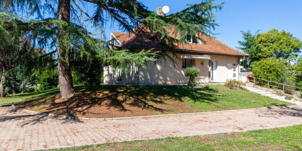 maison à CARBON BLANC (33560)