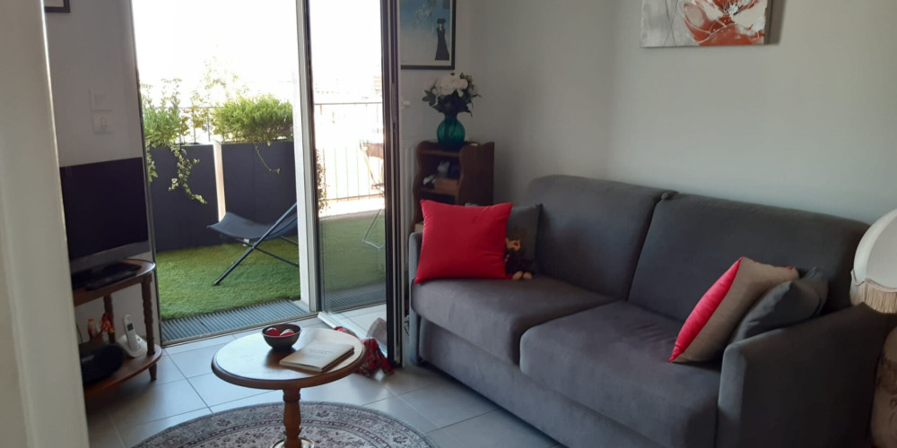 appartement à BORDEAUX (33300)
