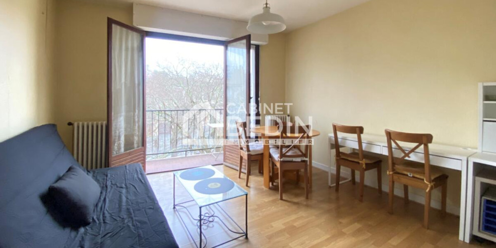 appartement à BORDEAUX (33300)