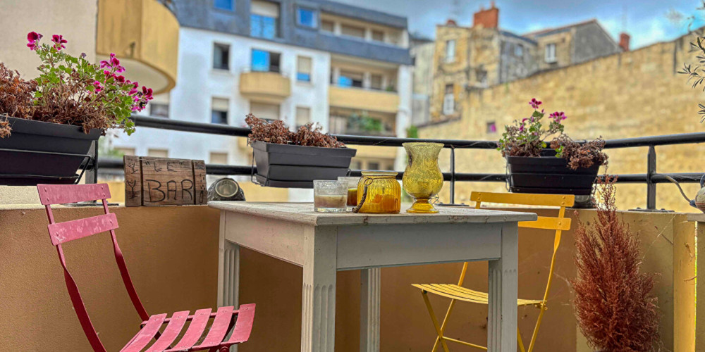 appartement à BORDEAUX (33000)