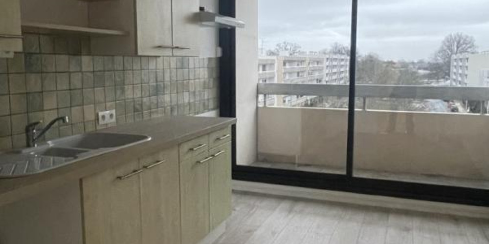 appartement à PESSAC (33600)