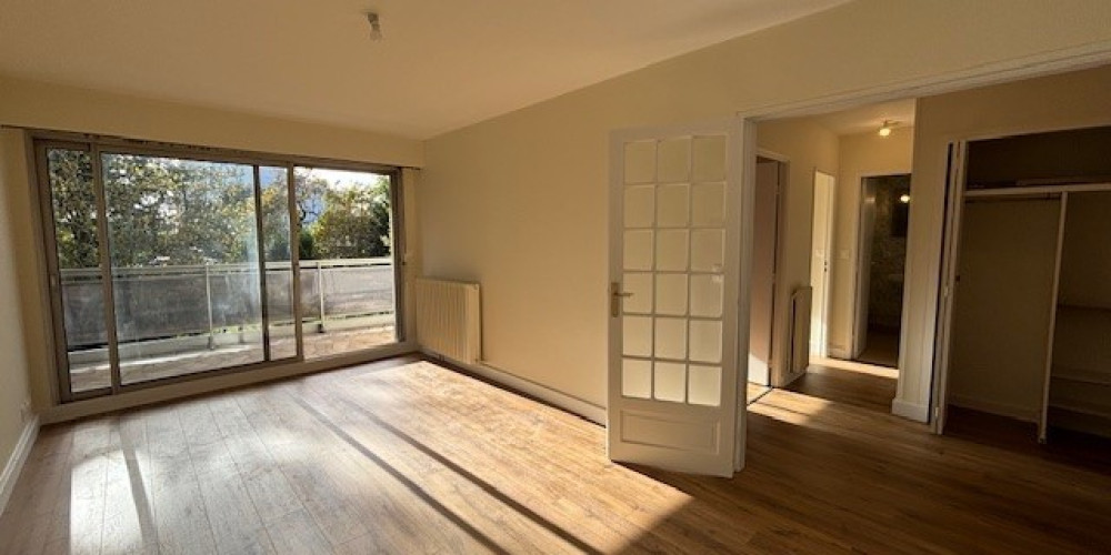 appartement à BORDEAUX (33200)