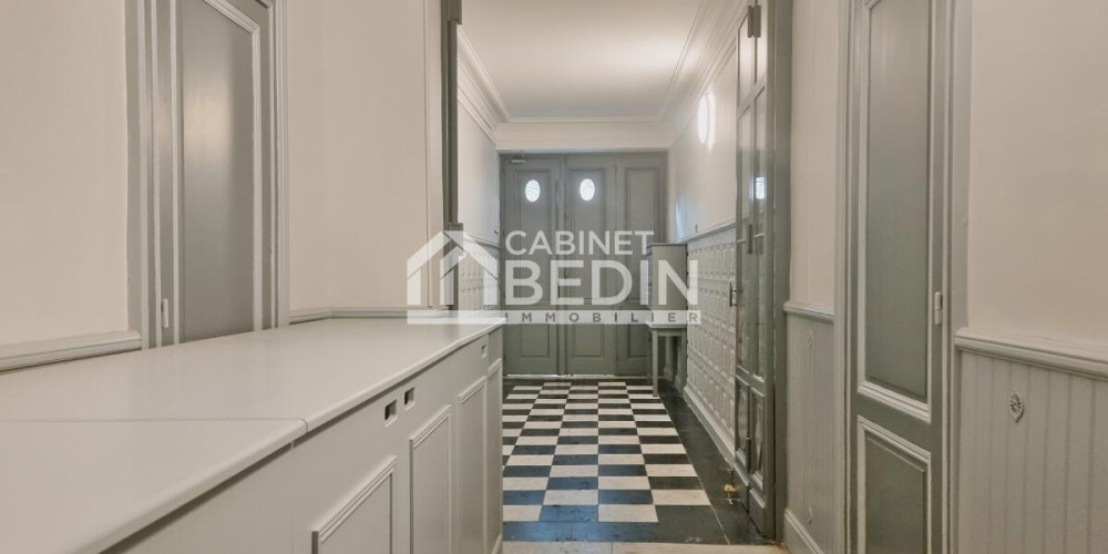 appartement à BORDEAUX (33000)