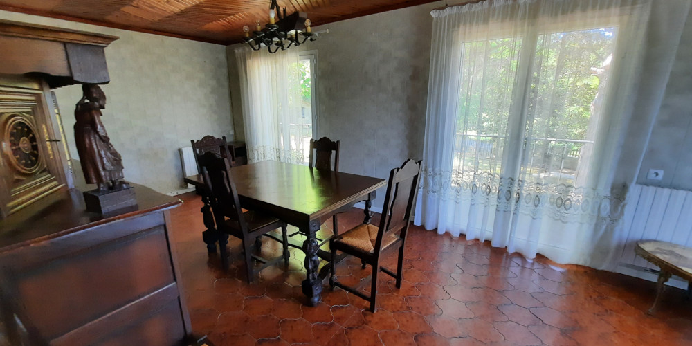 maison à ST MARTIN DU PUY (33540)