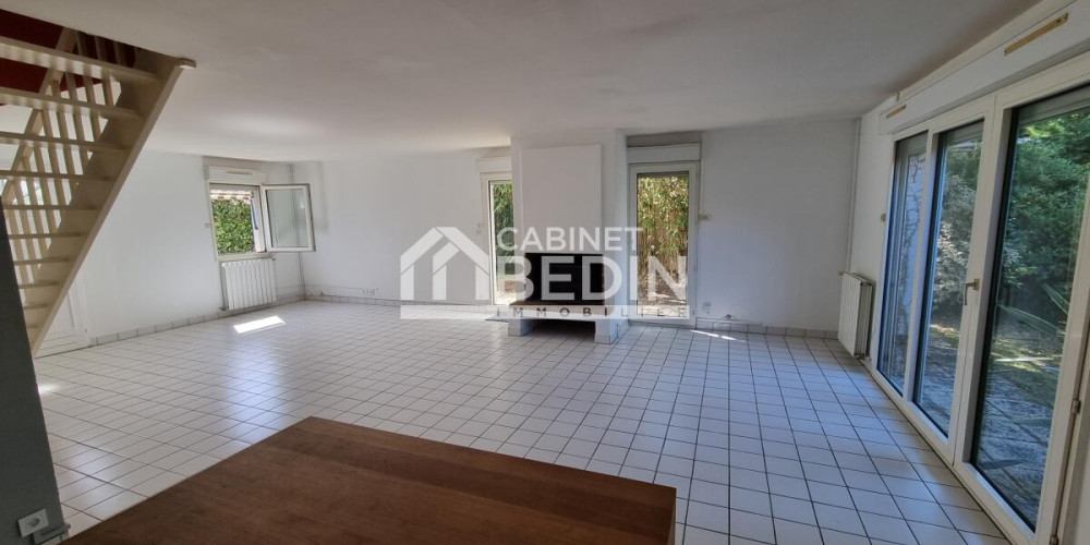 maison à VILLENAVE D ORNON (33140)