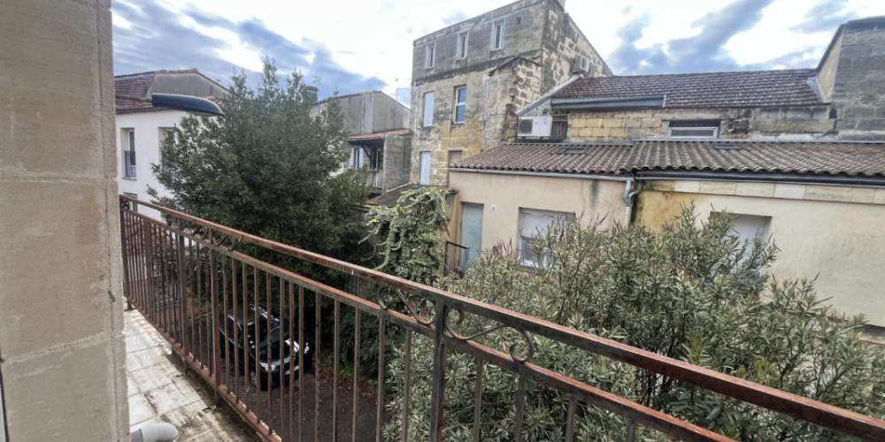 appartement à BORDEAUX (33800)